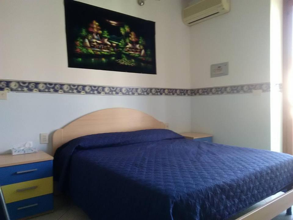 Al Centro Bed & Breakfast Fondi Ngoại thất bức ảnh